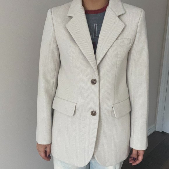 White and Cream Korean Blazer | ⭐️ HOST PICK ⭐️ - Picture 6 of 7